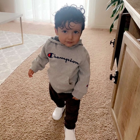 Meet your Posher, Jesus - Picture 1 of 1